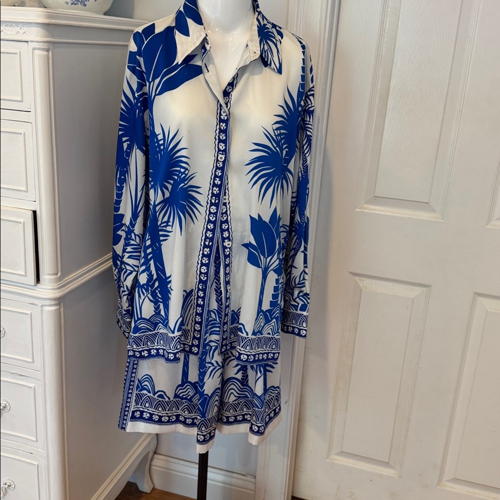 Blue and White Tropical Print blouse and short set